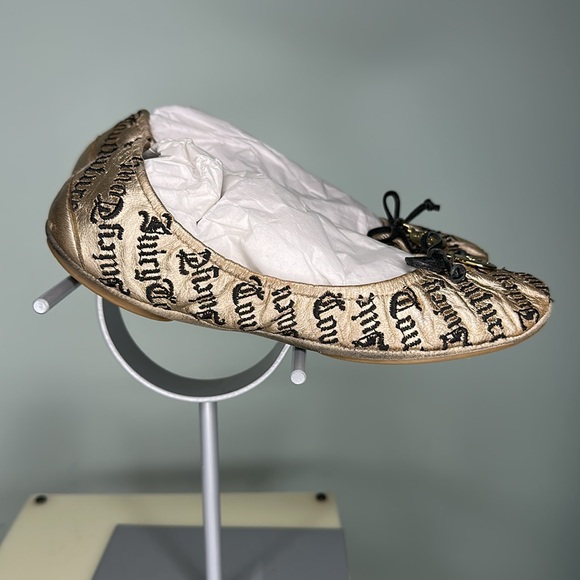 Juicy couture gold ballet flats w black juicy writing - Picture 4 of 10